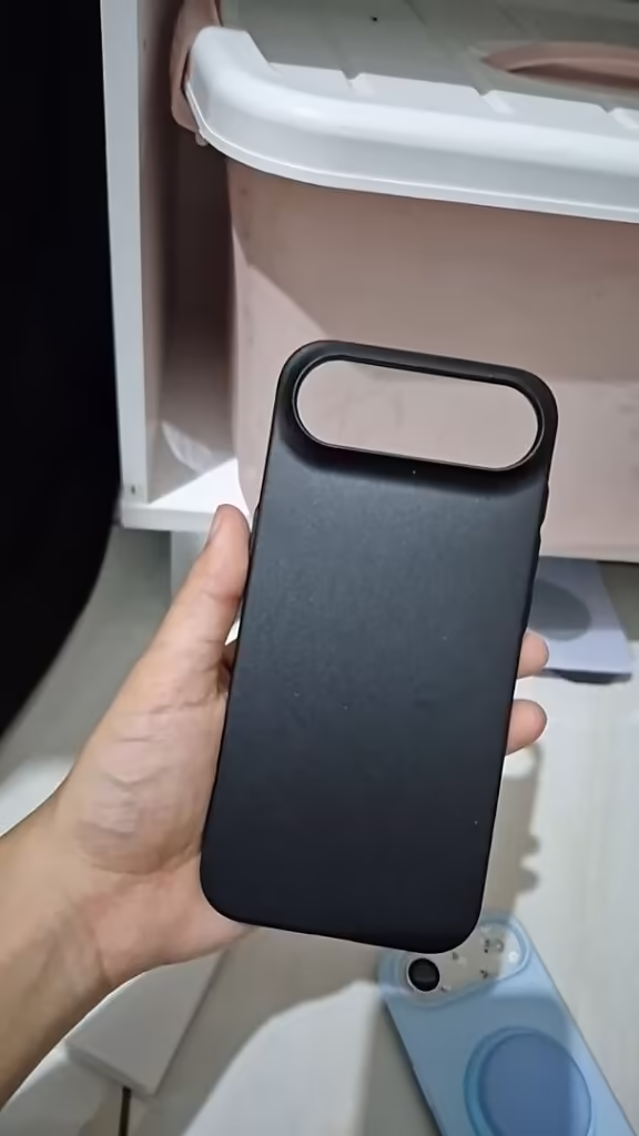 Iphone 14 pro max signature slim case Image #1 from raindezvouz