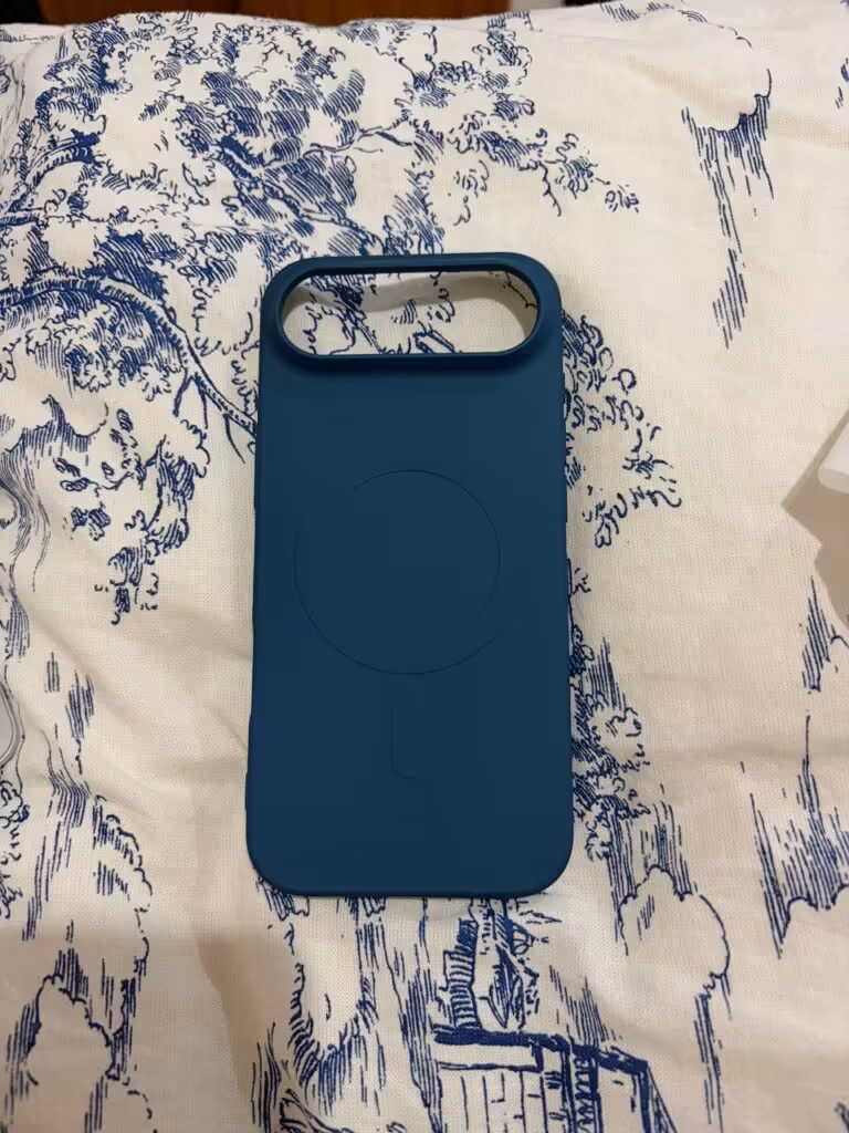 Iphone air neoflex magsafe case Image #1 from hwangsubin